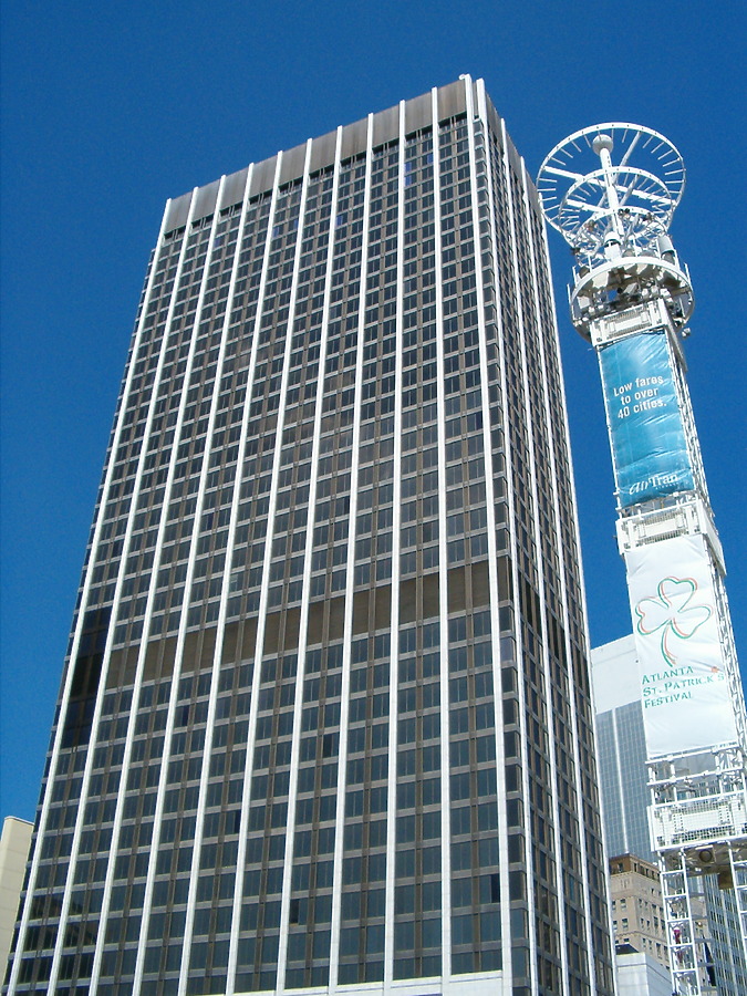 State of Georgia Building by Rodney Gunn