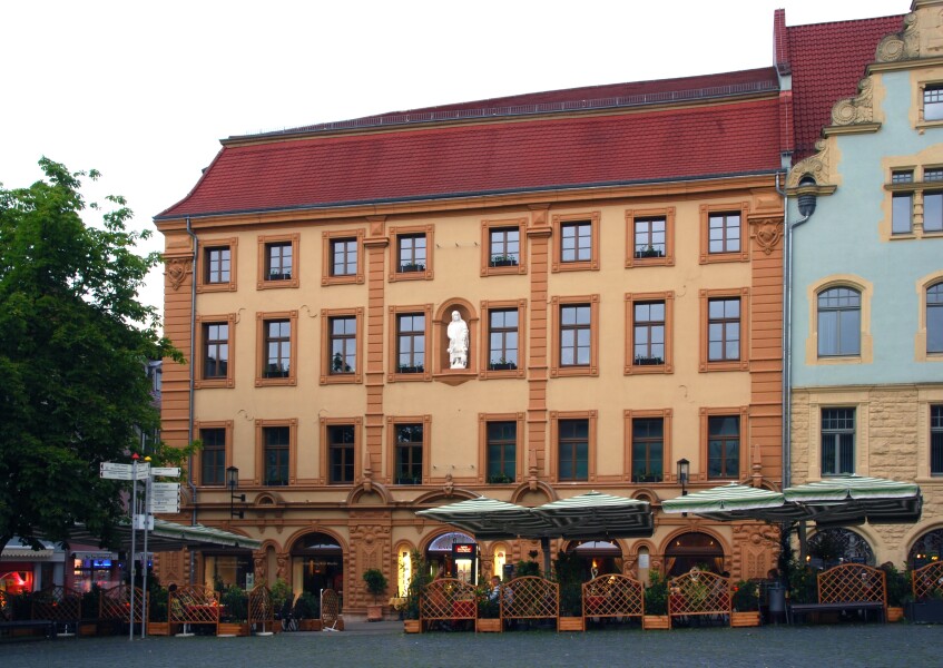 Hauptmarkt 2
