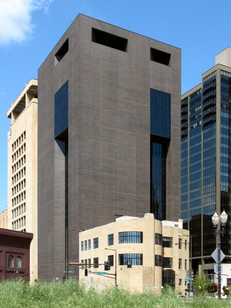 CenturyLink Tower C