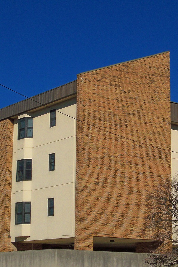 Bel Plaza I Apartments by Ryan Hildebrand