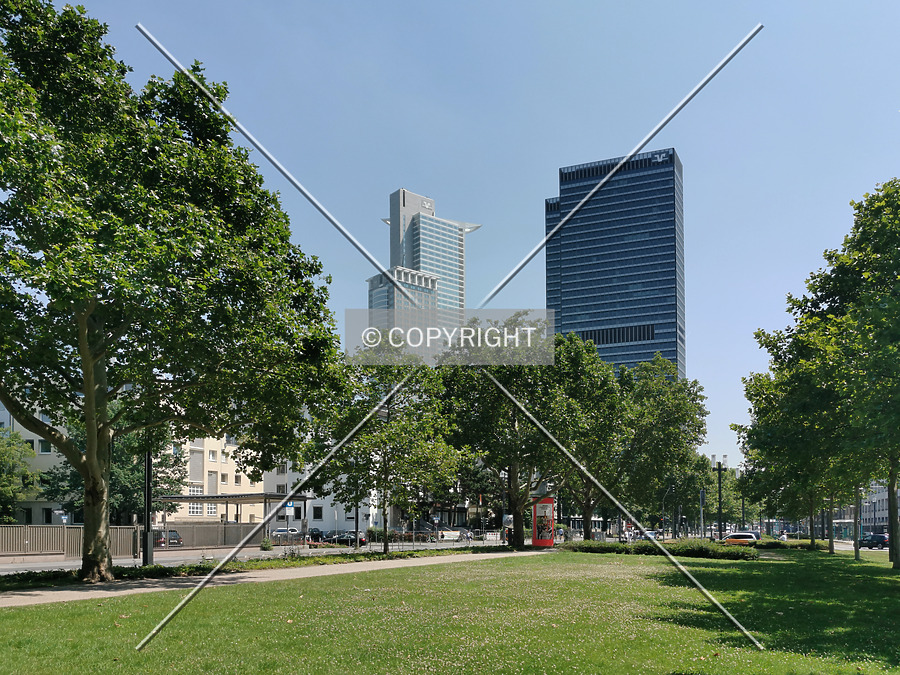 City-Hochhaus by Nephilim