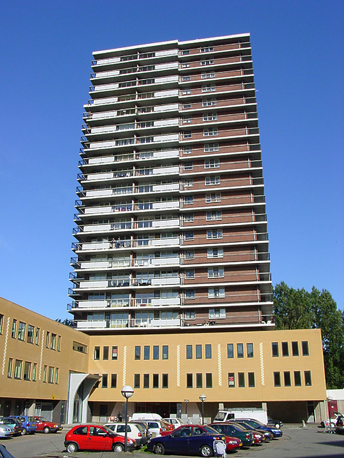 Croesinckplein 36-171 by Michiel van Dijk