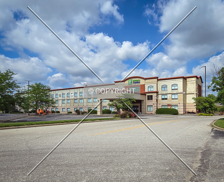 Holiday Inn Express St. Louis Airport - Maryland Heights, an IHG Hotel by Ryan Hildebrand