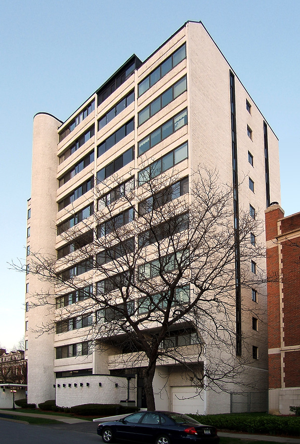Plaza 550 Condominium by John Cahill