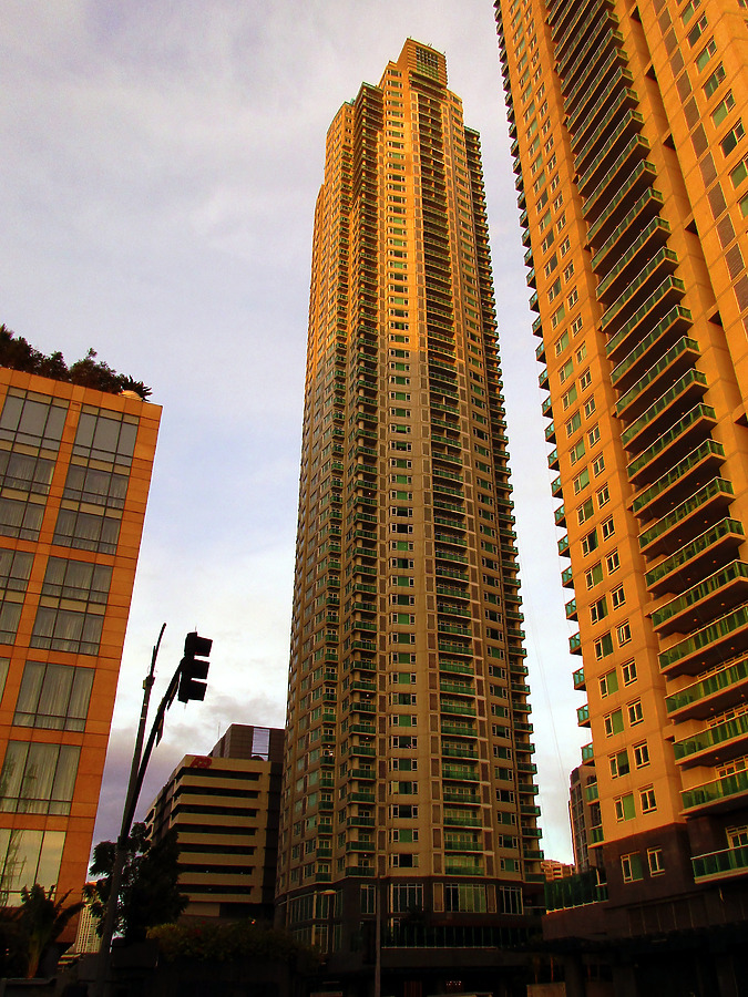Park Terraces Point Tower by Daniel Kieckhefer