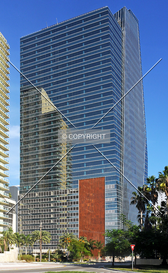 1450 Brickell by Jorge Molina