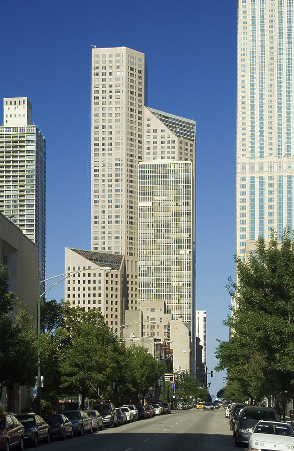 One Magnificent Mile by Pavel Toczynski