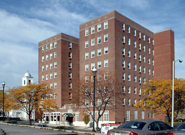 Hudson Pointe Apartments
