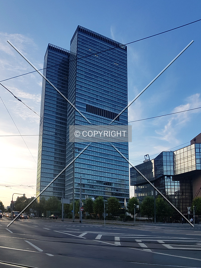 City-Hochhaus by Nephilim