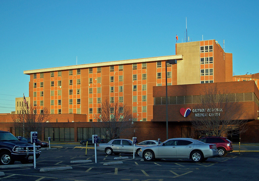 Gateway Regional Medical Center Binnery Wing by Ryan Hildebrand