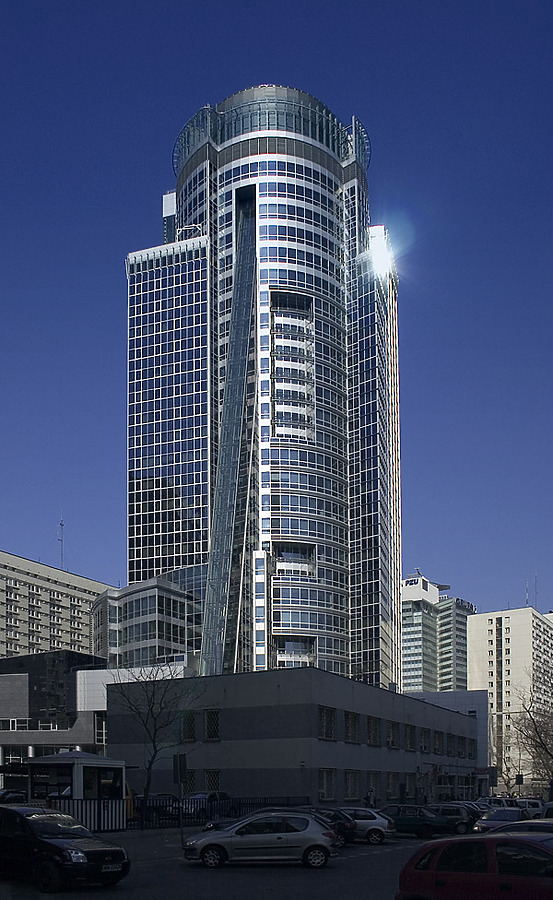 Spektrum Tower by Pavel Toczynski