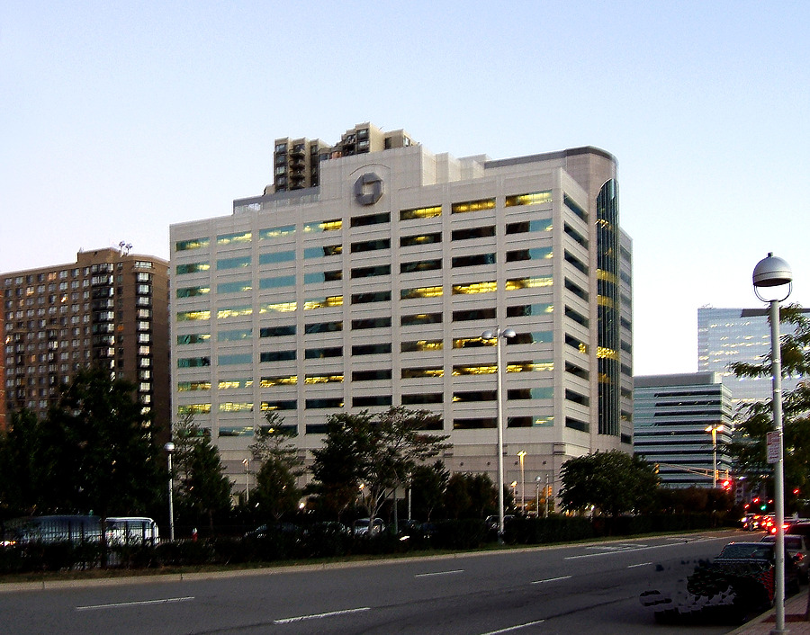 Newport Office Center VI by John Cahill