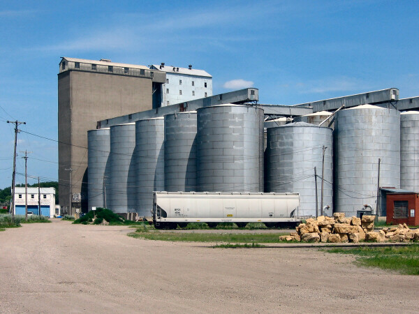 Electric Steel Elevator