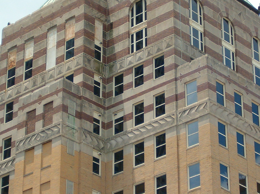 Regions Bank Building by Rodney Gunn