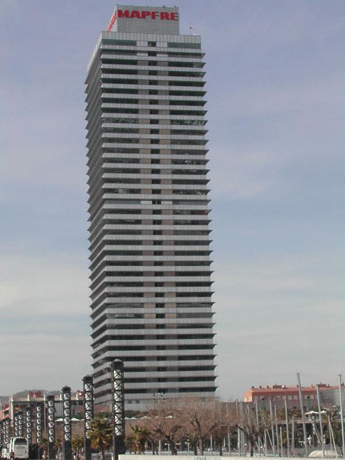 Torre Mapfre by David Guija
