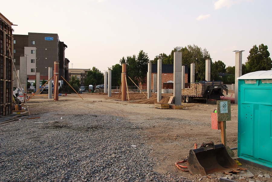 Union on Elizabeth by Brian LoBue