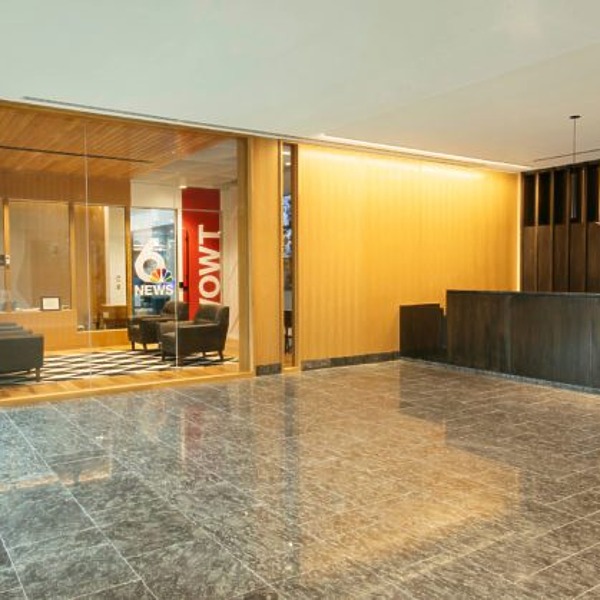 Kiewit Plaza by BLACKSTONE PLAZA