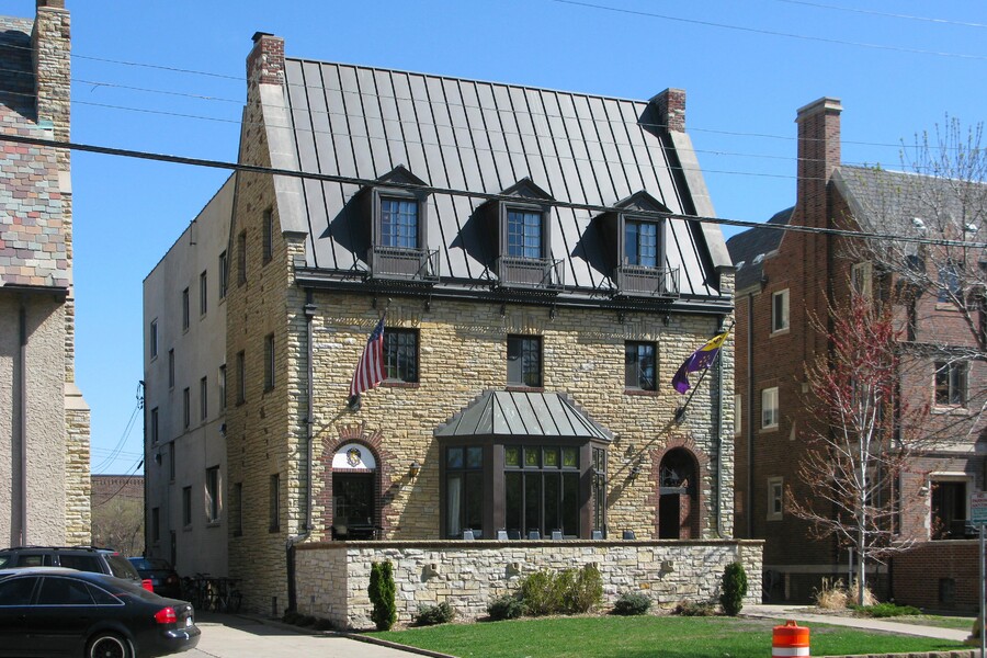 Sigma Alpha Epsilon Fraternity House