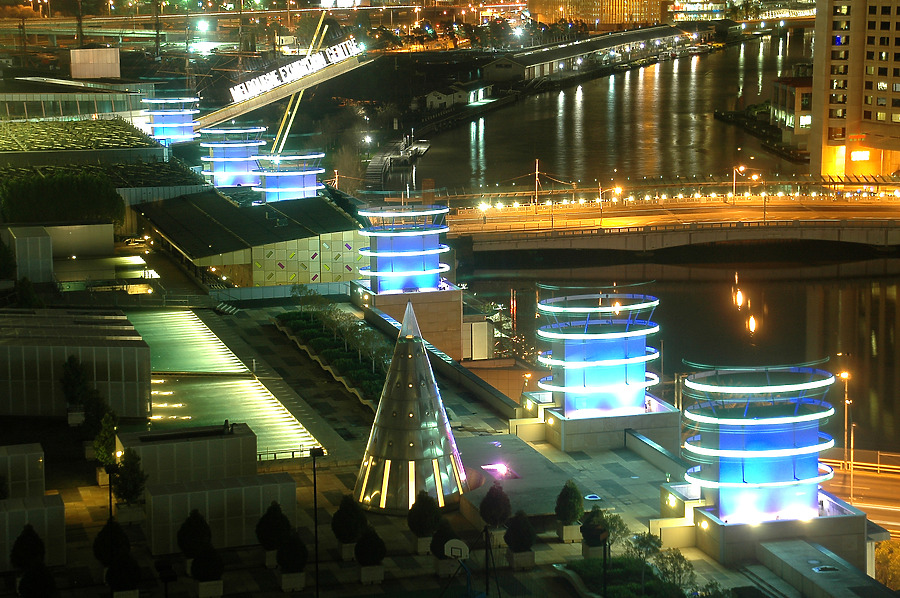 Crown Towers by John Bek