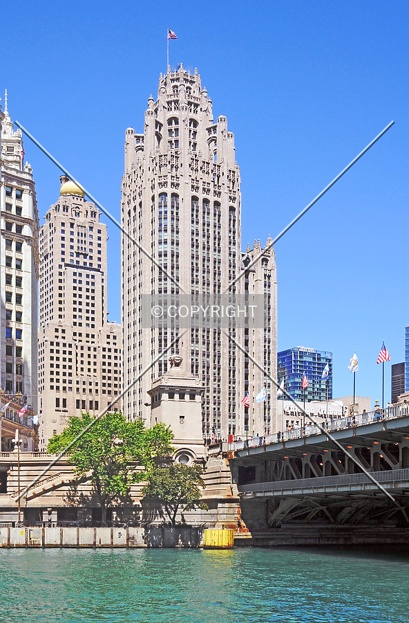 Tribune Tower by Jorge Molina