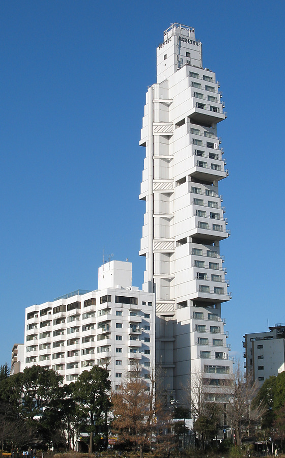 Hotel Sofitel Tokyo by Kevin Hemphill
