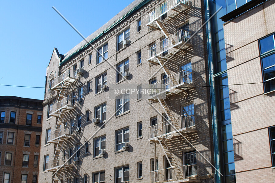 1 Bank Street