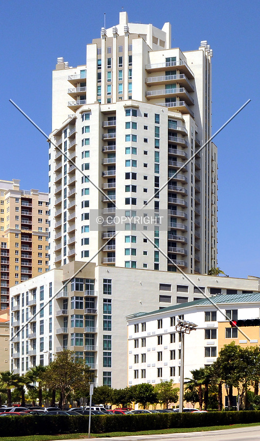 Metropolis Two at Dadeland by Jorge Molina