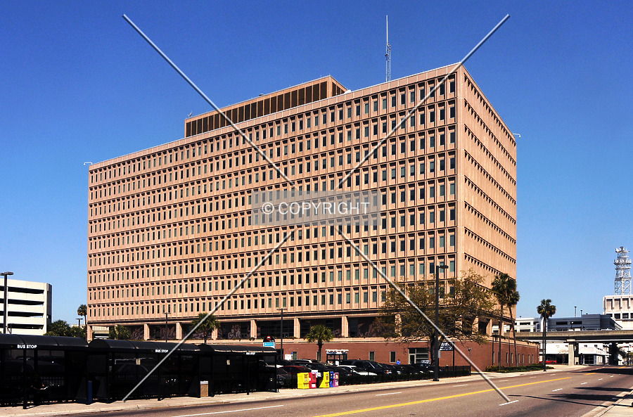 Charles E. Bennett Federal Building by Jorge Molina