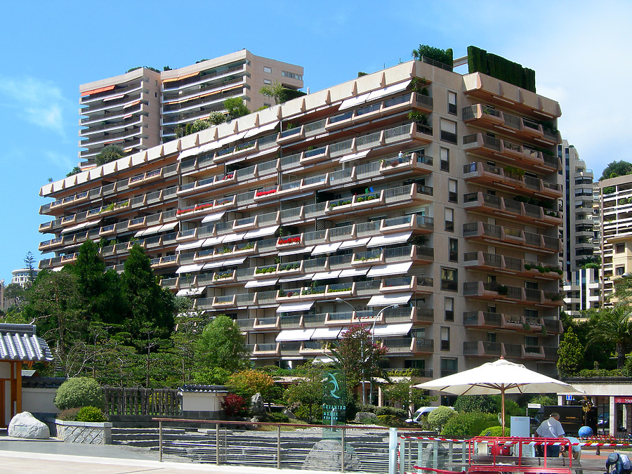 Émilie Palace by Sébastien Corniot
