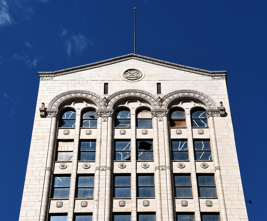 Harvard Square Centre by John W. Cahill