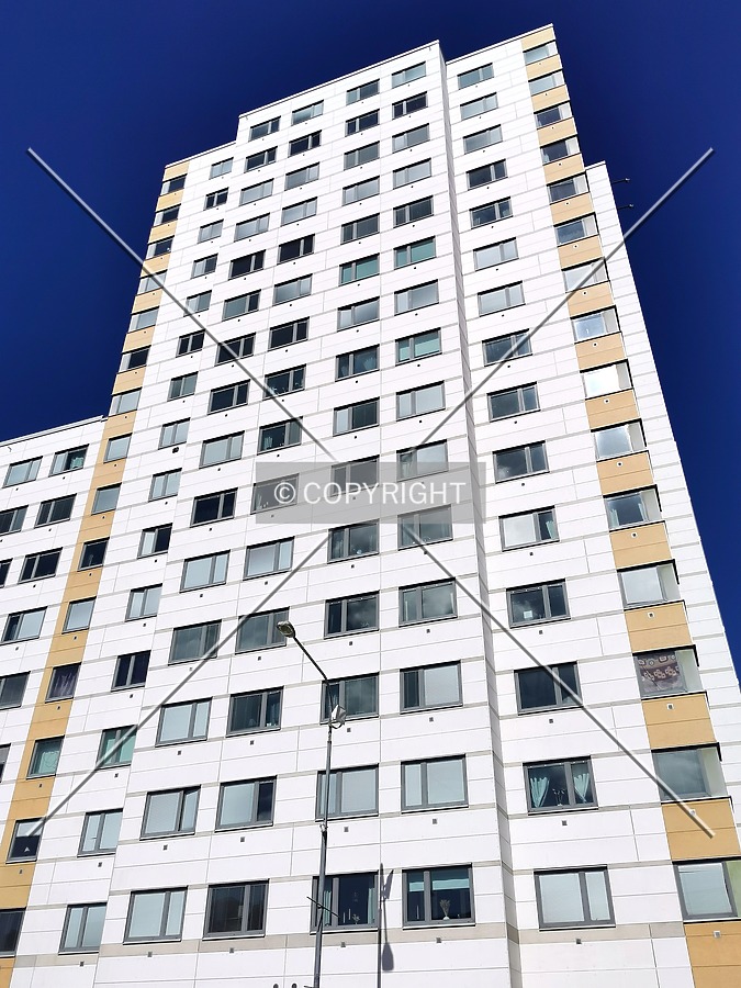 Studenthemmet Elefanten by Robin Spetz