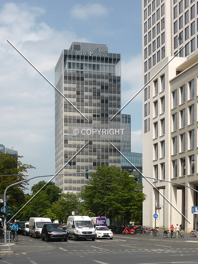 BHF-Bank by Nephilim