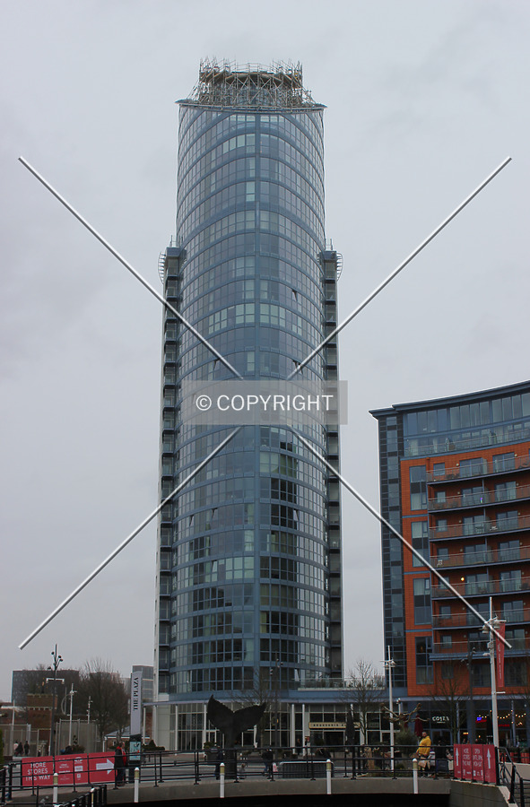 1 Gunwharf Quays by Florian Barbier