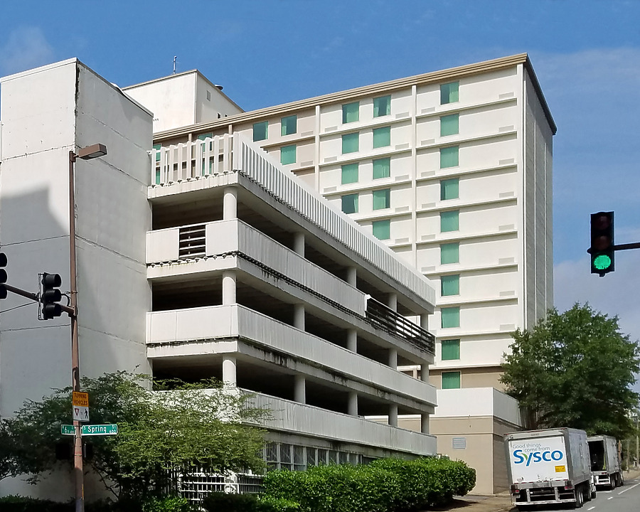 La Quinta Inn and Suites Downtown Conference Center by Ryan Hildebrand