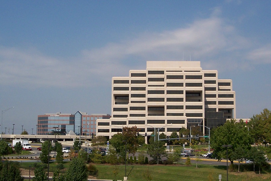 Edward Jones Building by Ryan Hildebrand