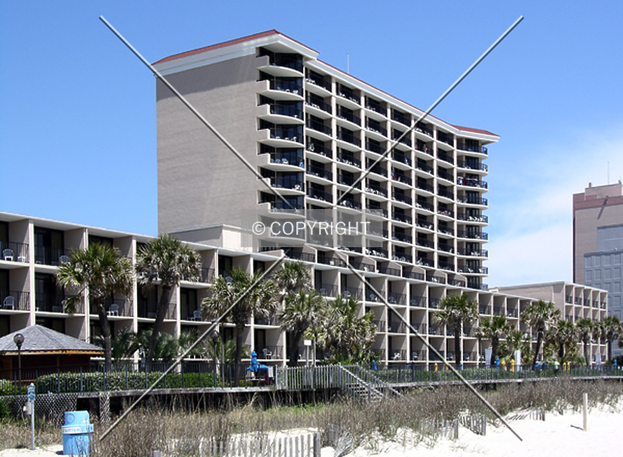 Compass Cove Mariner Building by Chris Patriarca