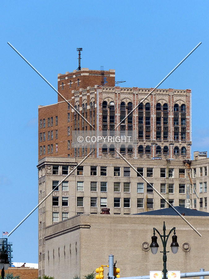United Artists Theater Building by Nate Lindsey