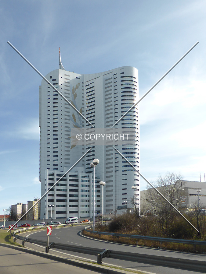 Hochhaus Neue Donau by Nephilim