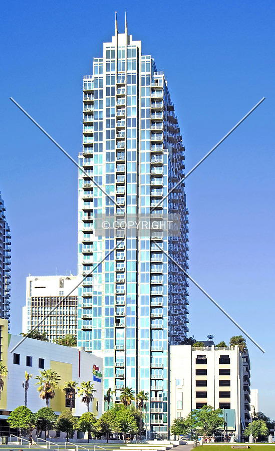 SkyPoint by Jorge Molina