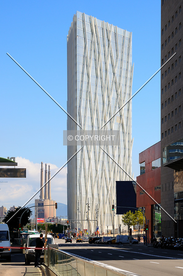 Torre Diagonal Zero Zero by David Guija