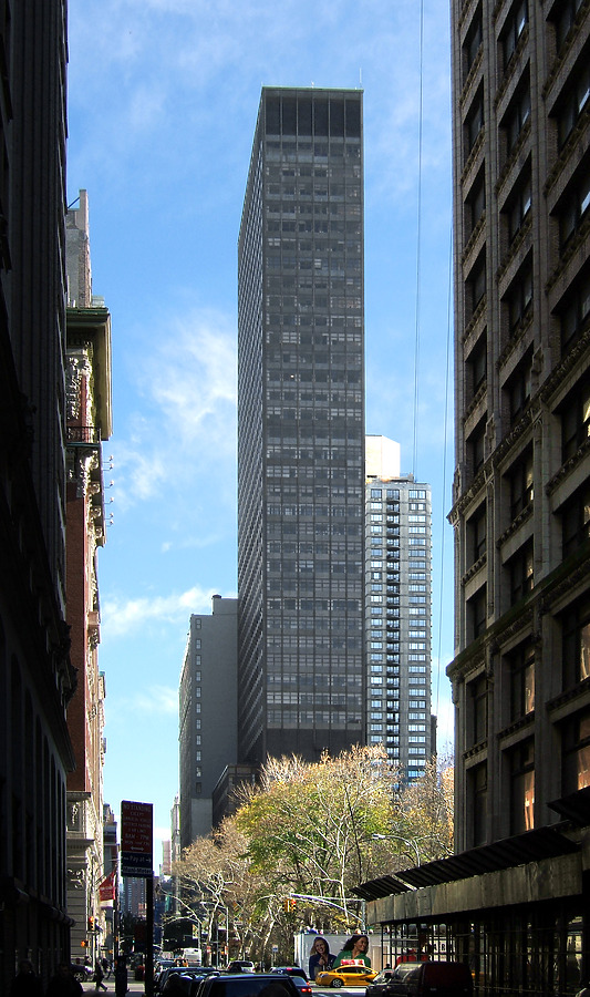 Merchandise Mart Building by John W. Cahill