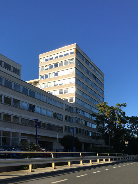 Ostparkstraße 45