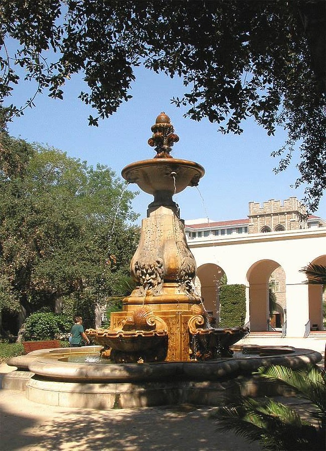 Pasadena City Hall by Jim Schwartz