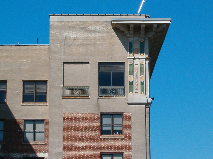 Manger Building by Rodney Gunn