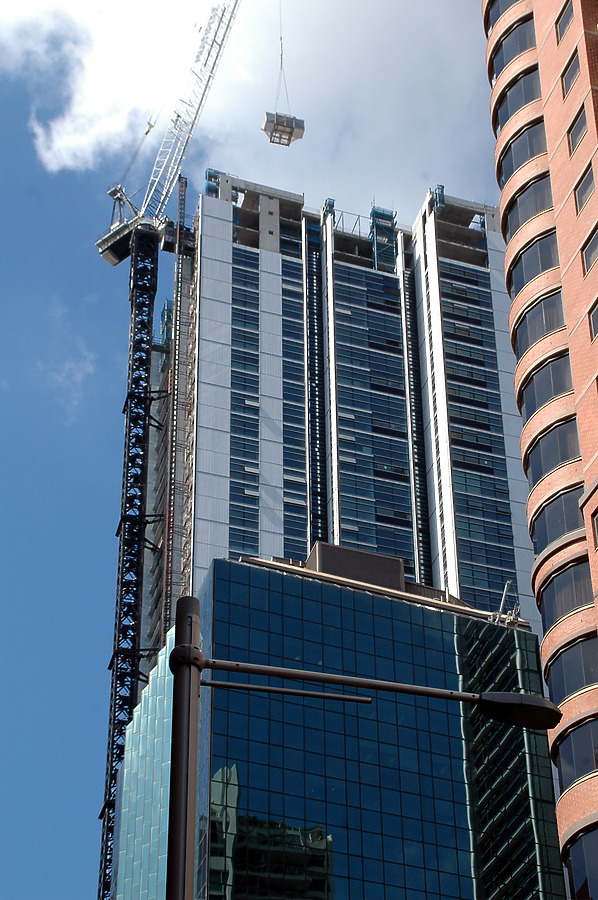 Lumière Residences by John Bek