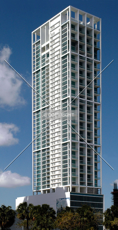 Ten Museum Park by Jorge Molina