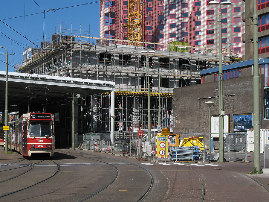 Het Strijkijzer by Michiel van Dijk