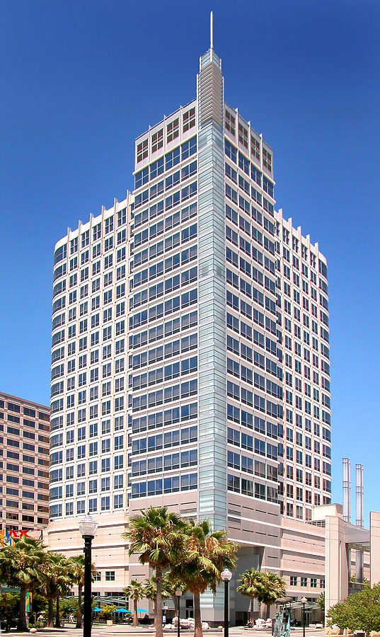 Esquire Plaza by Jim Schwartz