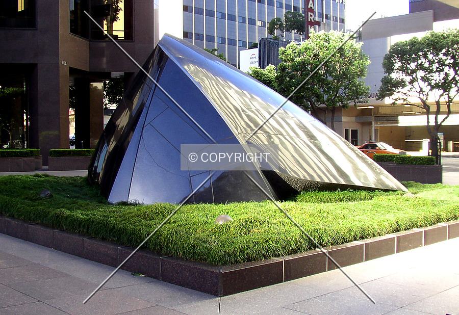 555 California Street by Chris Patriarca