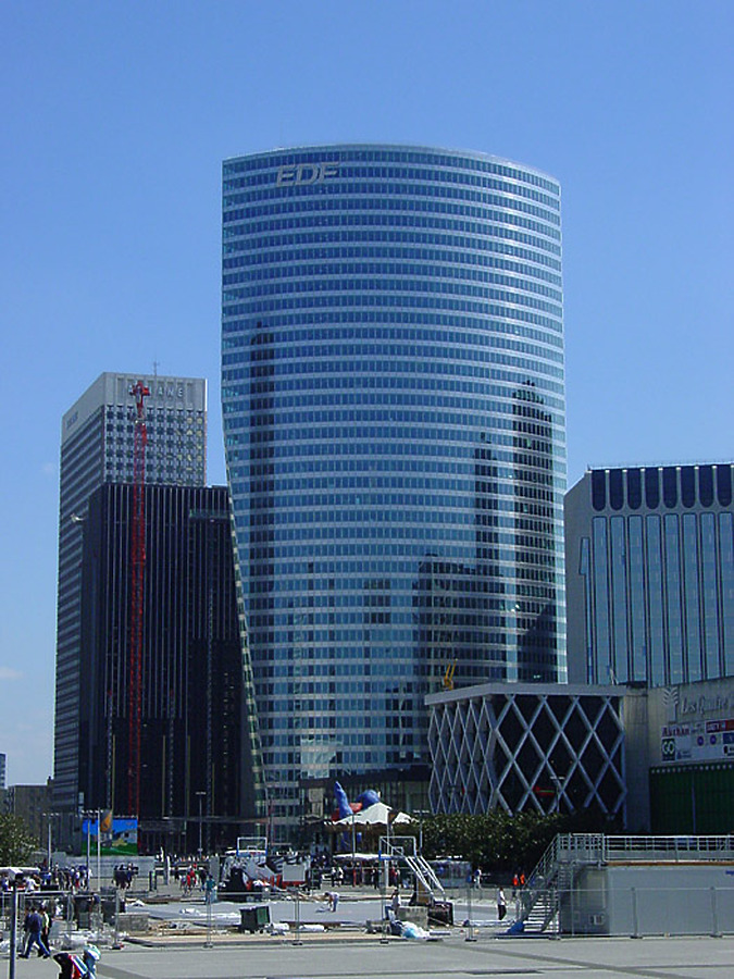 Tour EDF by Michiel van Dijk
